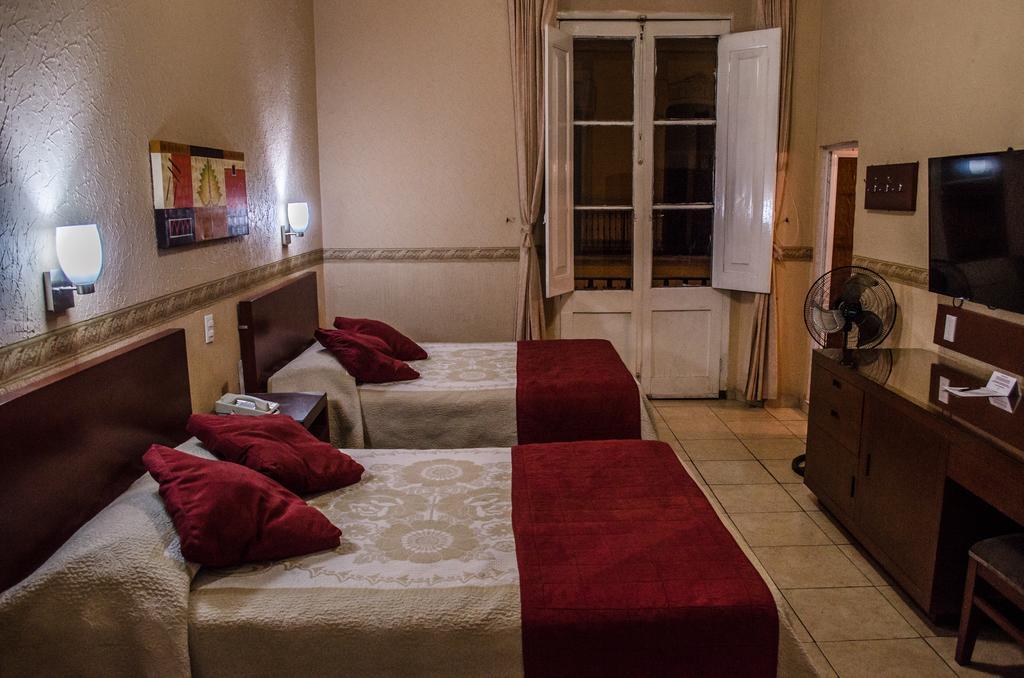 Hotel Posada Regis Guadalajara Bagian luar foto