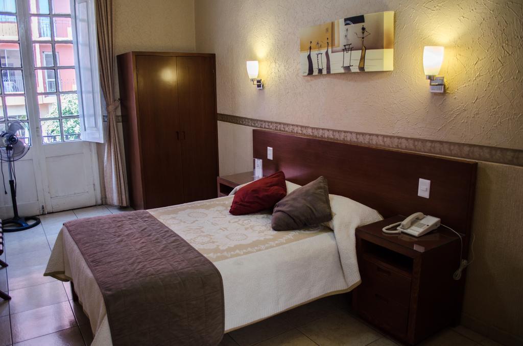 Hotel Posada Regis Guadalajara Bagian luar foto