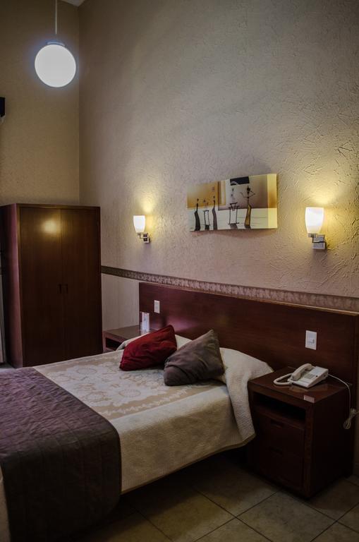 Hotel Posada Regis Guadalajara Bagian luar foto